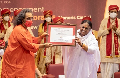 Dr. Jeffrey Sachs and Kailash Satyarthi Receive Honorary Doctorate from Amrita Vishwa Vidyapeetham, News, KonexioNetwork.com