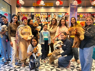 zigly plays q pid celebrates pawfect valentine pet bond across india