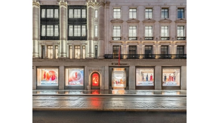 02 - lululemon-Regent-Street