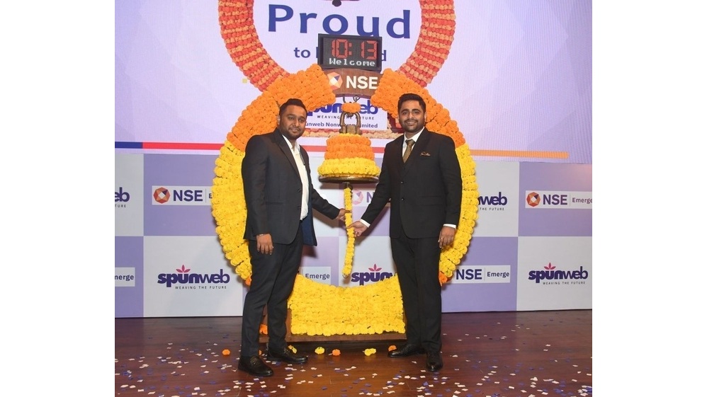 Listing Ceremony Jay Dilipbhai Kagathara, CMD & Kishan Dilipbhai Kagathara, Whole Time Director - Spunweb Nonwoven Ltd