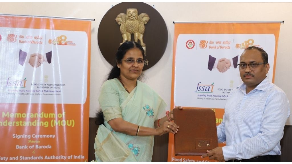 Ms. Mini TM, CGM & Zonal Head, New Delhi Zone, Bank of Baroda, Cdr Sharad Aggarwal, Director, FSSAI