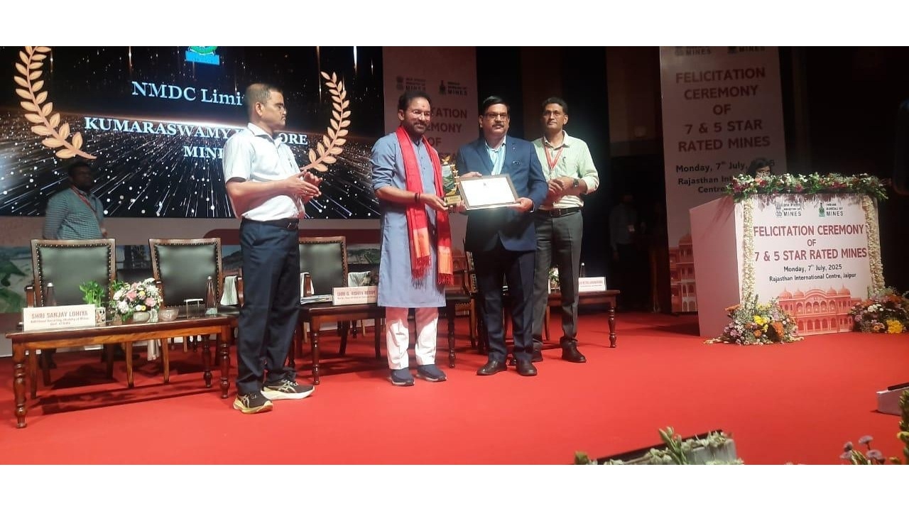 Recognition by Hon'ble Union Minister of Coal and Mines