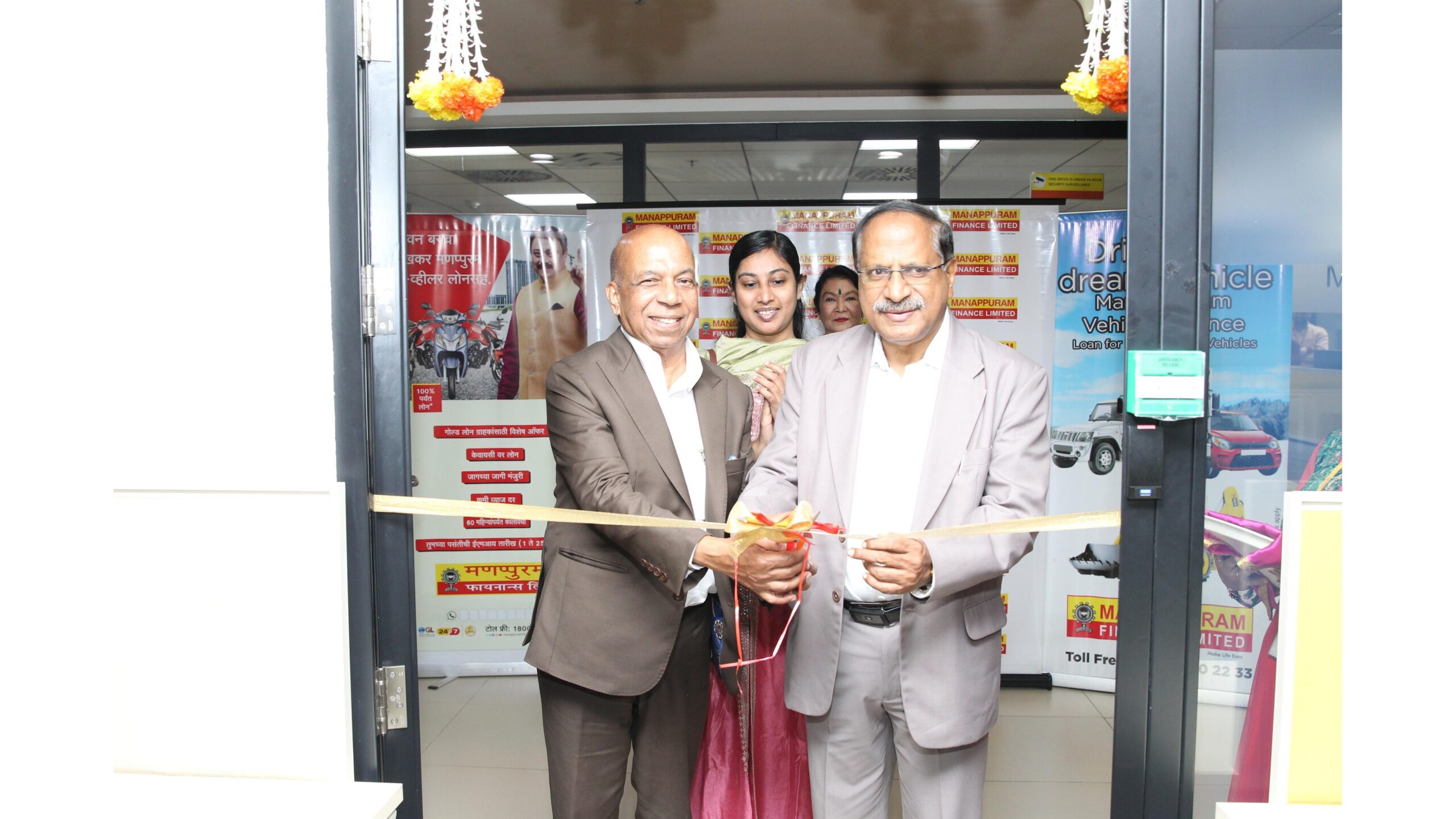 K.M.Noordeen, Chairman, Alpha Charitable Trust and Mr. VP Nandakumar of Manappuram Foundation,