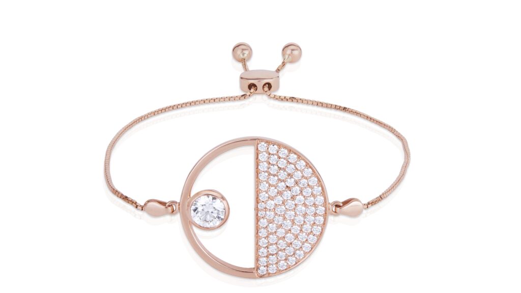 De Beers Group Launches ‘Love, from Bestie’ – A Sparkling New Diamond ...