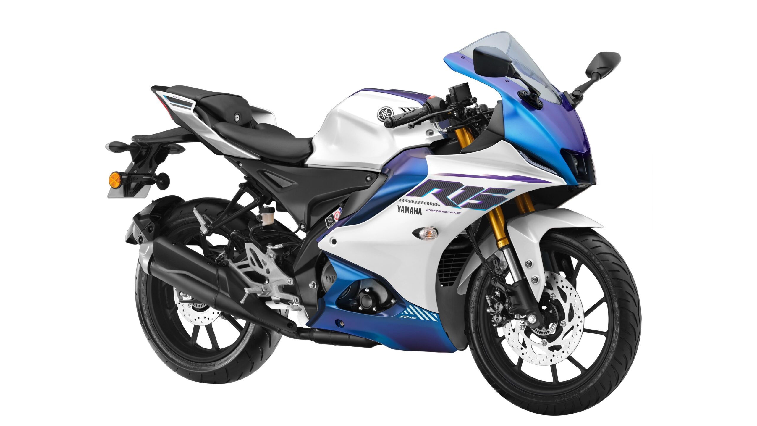 2025 Yamaha R15 Matte Pearl