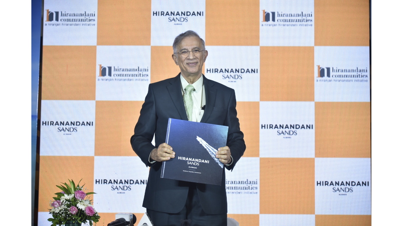 Dr. Niranjan Hiranandani, Founder & Managing Director, Hiranandani Communities