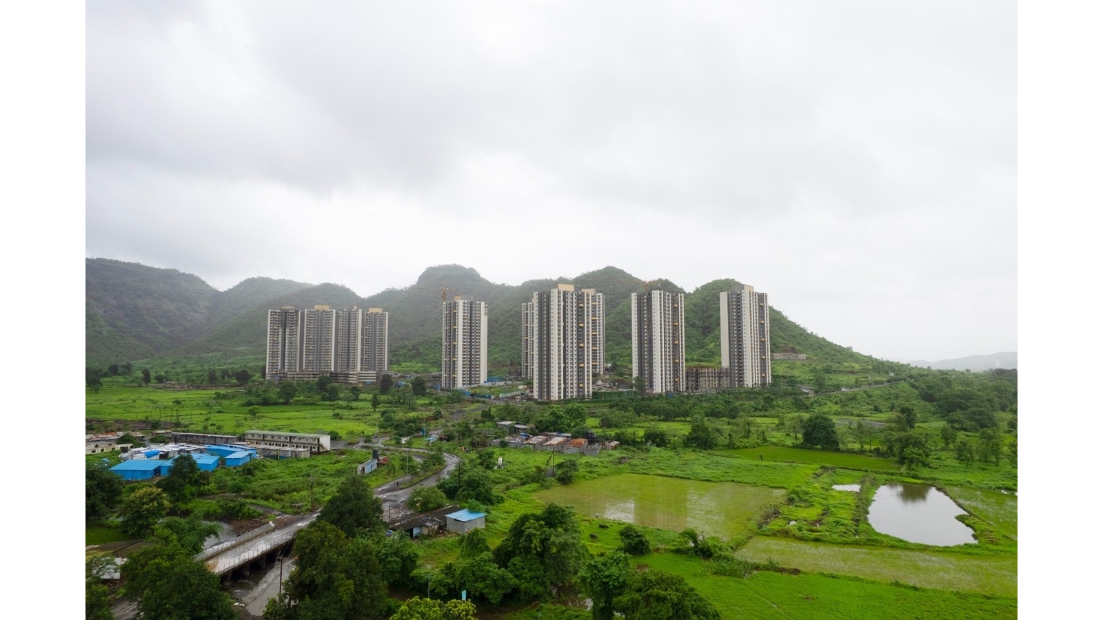 New International Airport NMIAL Secures 405 Flats at the Wadhwa Wise City to Address Housing Demand