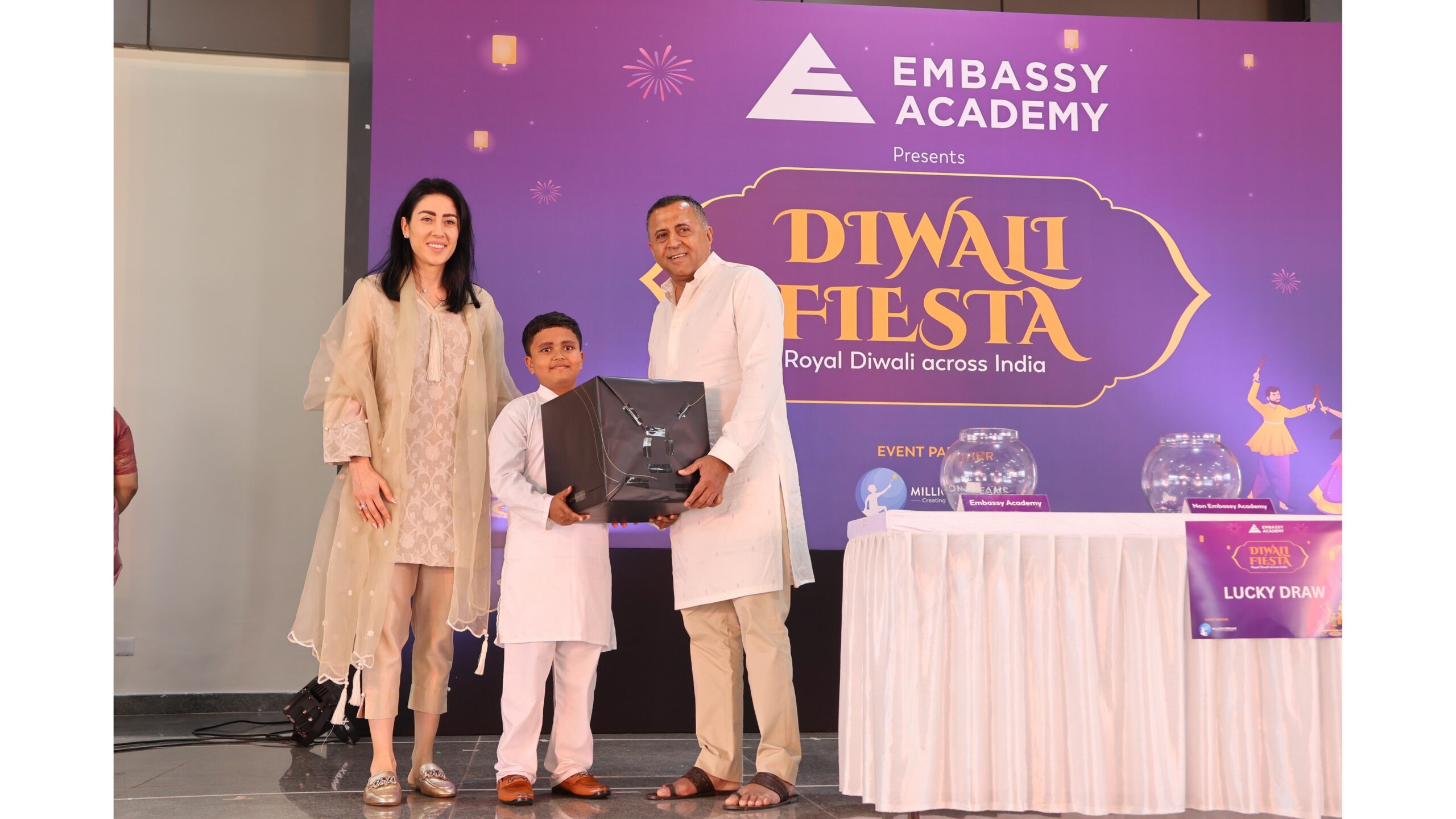 Embassy Academy_Diwali Fiesta 1