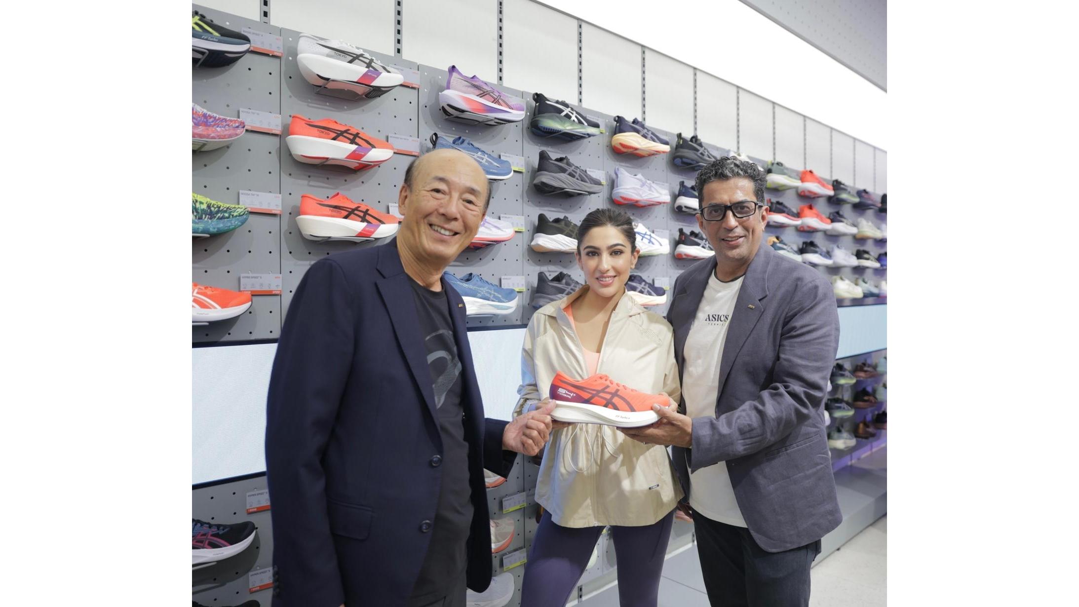 Mr. Yasuhito Hirota- Chairman and CEO, Ms. Sara Ali Khan- Indian Actor and Mr. Rajat Khurana- Managing Director
