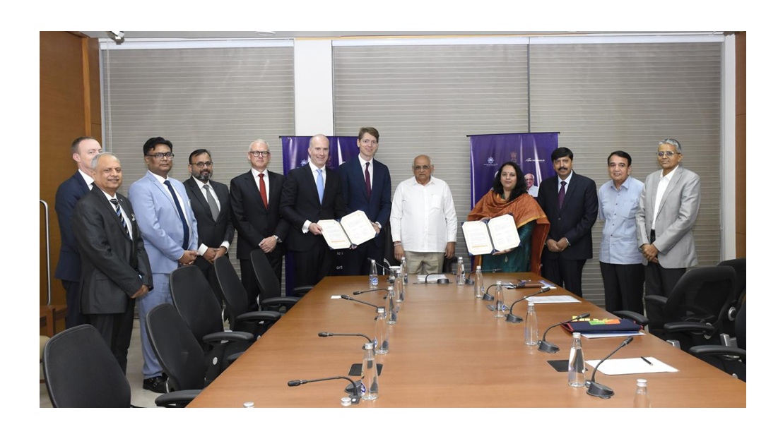 APM Terminals Pipavav signs investment MoU for Pipavav Port expansion 3 Pipavav Expansion announcemnt