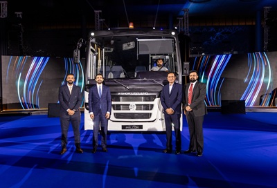 Ashok Leyland partners with FAMCO Qatar to strengthen presence in Qatari market 7 AlFuttaim (1)