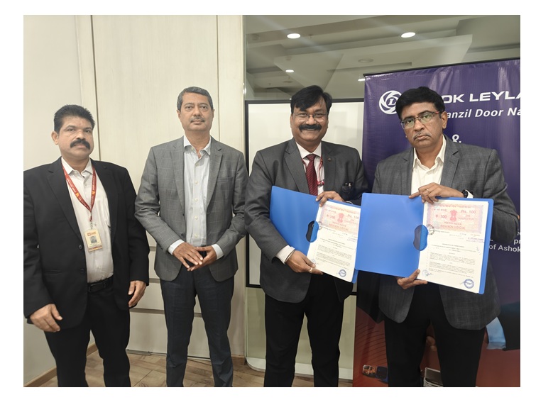 Ashok Leyland signs MoU with Punjab National Bank