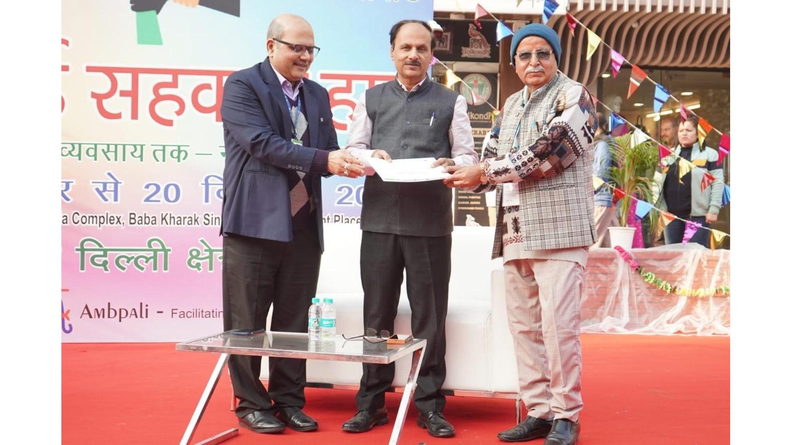 2c97b932-10d2-46f6-b592-e18d71ed00b4