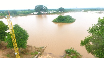 Ambuja Cements Bhatapara Launches Water Conservation Project through Pond Deepening at Maldi Village 6 DCIM100MEDIADJI_0006