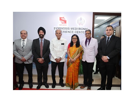 Medtronic and Symbiosis International partner to drive clinical excellence; inaugurate state-of-the-art experience center in India 1 Medtronic and Symbiosis International partner to drive clinical excellence
