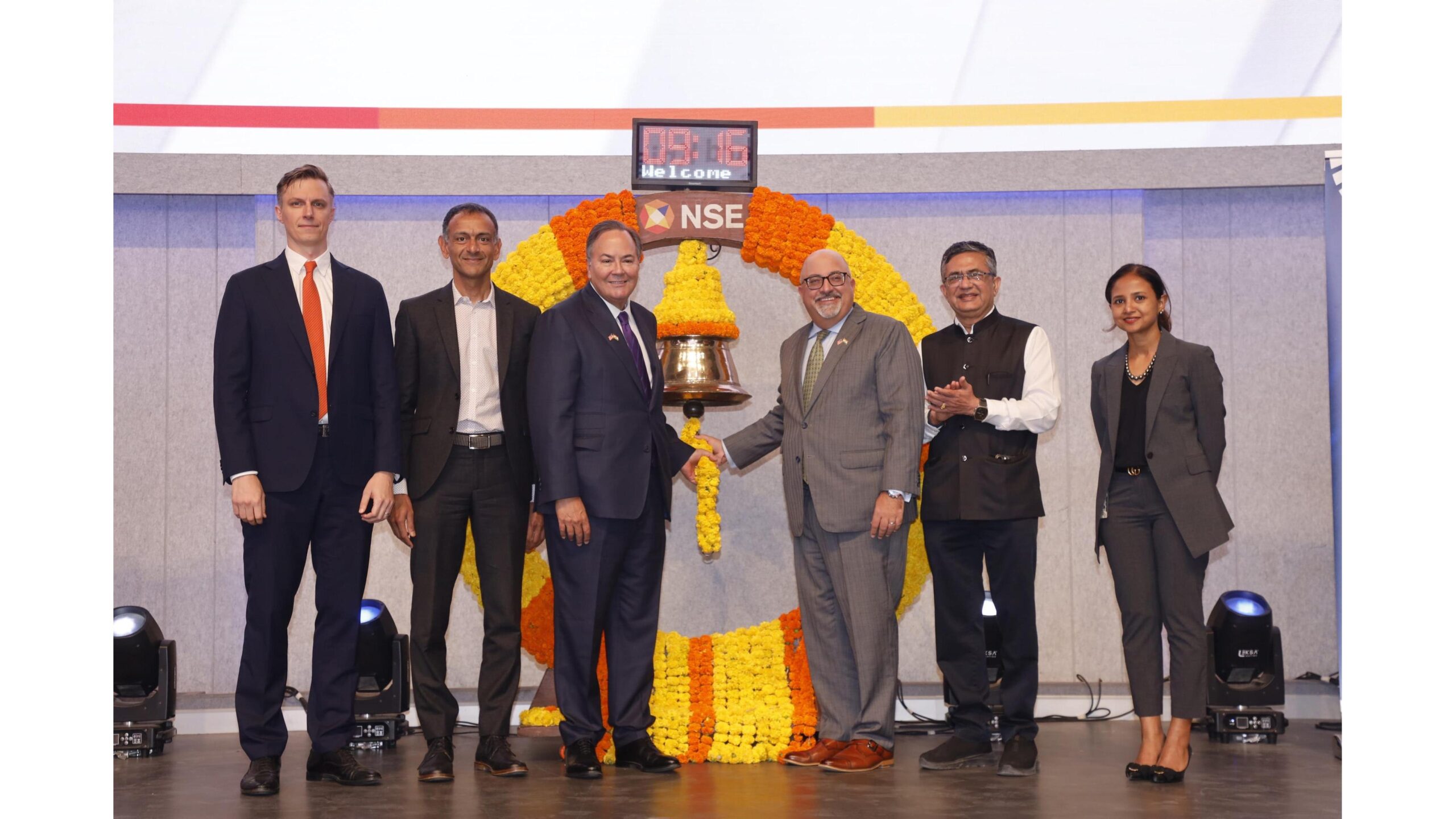 Nasdaq & USIBC Leaders Ring Ceremonial Bell at NSE to Mark Strengthening India–US Economic Ties. 3 Nasdaq & USIBC Leaders Ring Ceremonial Bell at NSE