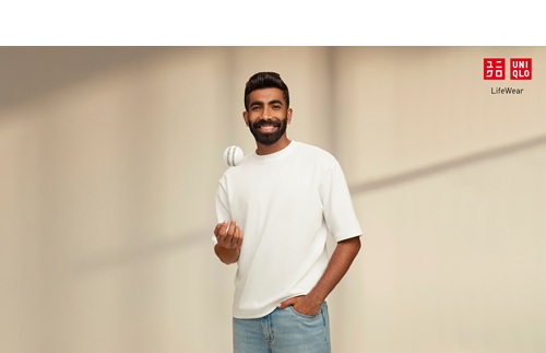 UNIQLO’s Brand Endorser Jasprit Bumrah wearing U AIRism T-shirt