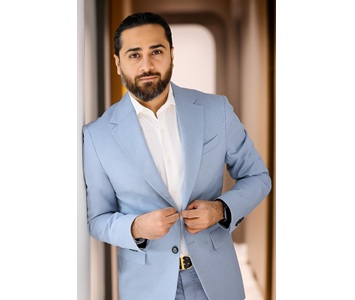 Mr. Nihar Jayesh Thakkar, Founder – The Mandate House Pvt. Ltd
