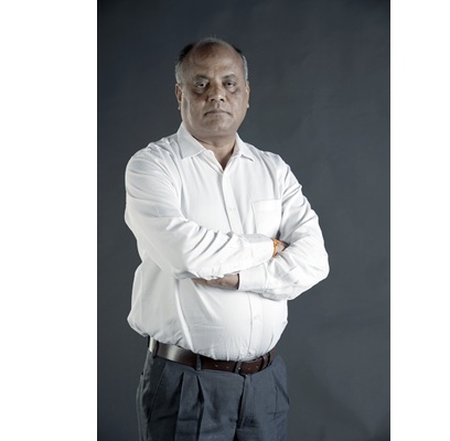 India’s Dairy Productivity Challenge demands a Climate-Smart response 2 Capt. (Dr.) A.Y. Rajendra, CEO - Animal Feed Business, Godrej Agrovet Li...