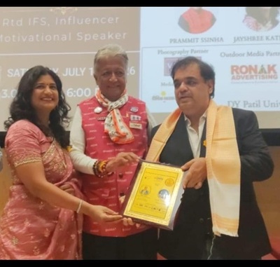 Target Learning Ventures' Founders Honoured with Visionary Leadership Award at The Beacon of Leadership Awards 2026 2 Dr. Kalpana and Mr. Dilip Gangaramani, Dr. Deepak Vohra, Retired, Indian Foreign Service (IFS) officer
