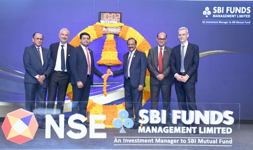 IPO Listing SBI Funds Management Ltd 2 Mr. C. S. Setty, Chairman, SBI along with the management team of SBI, SBI Funds Management and Amundi