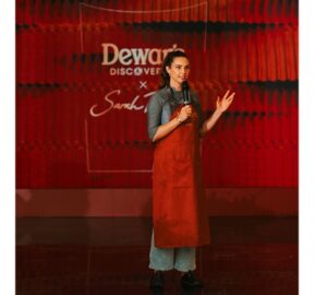 DEWAR'S x Sarah Todd
