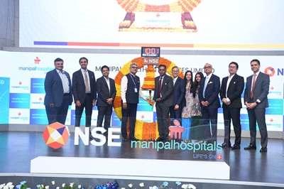 Blockbuster listing - Manipal Health Enterprises Limited’s IPO lists at Rs 655 on the exchange, reaches a high of Rs 666.70 on BSE 4 MHEL_Listing Ceremony (1)