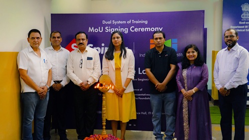 Spinny Partners with ITI Pusa, New Delhi, under Government of India’s Dual System of Training to Build Skills for a Viksit Bharat 2 Spinny_ITI_Img 1.jpg