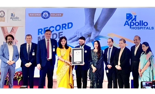 ApolApollo Hospitals Navi Mumbai Sets Guinness World Record