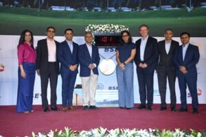 Mr. Bhargav Kotadia, MD and CEO, with his team at the listing ceremony of Sahajanand Medical Technologies Limited at the Bombay Stock Exchange